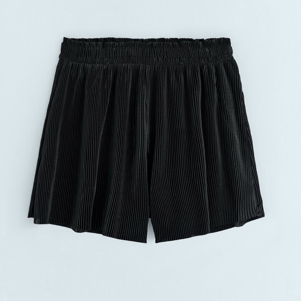 Zara Black Pleated Satin Shorts